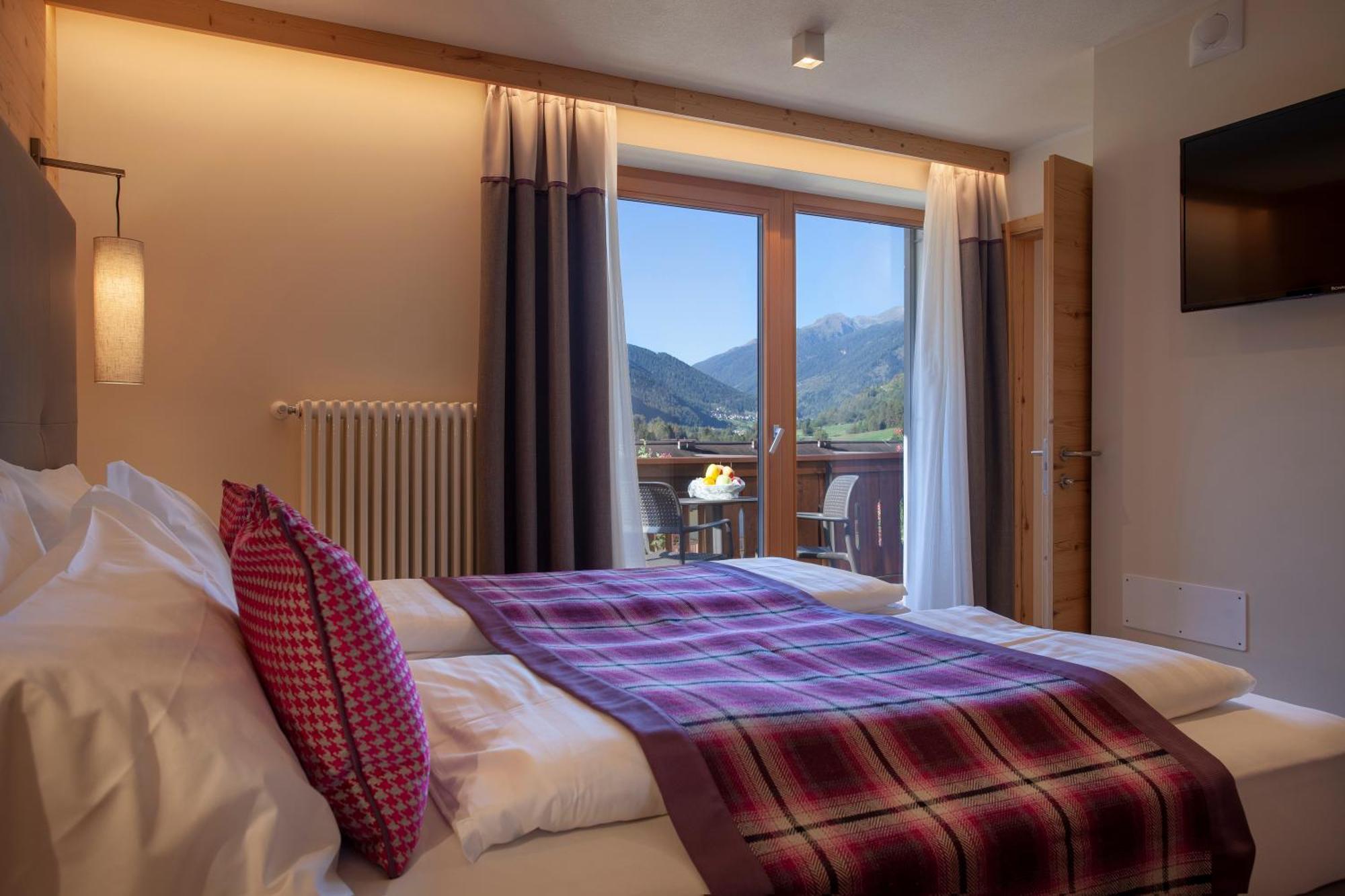 Active Hotel Monte Giner Mezzana  Exterior foto